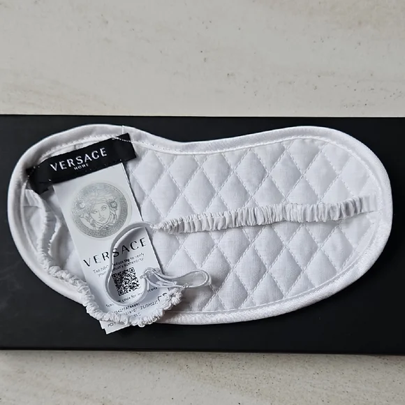 NWT Versace Pink and Gold Medusa Silk Eye Mask W/Box - Picture 3 of 6